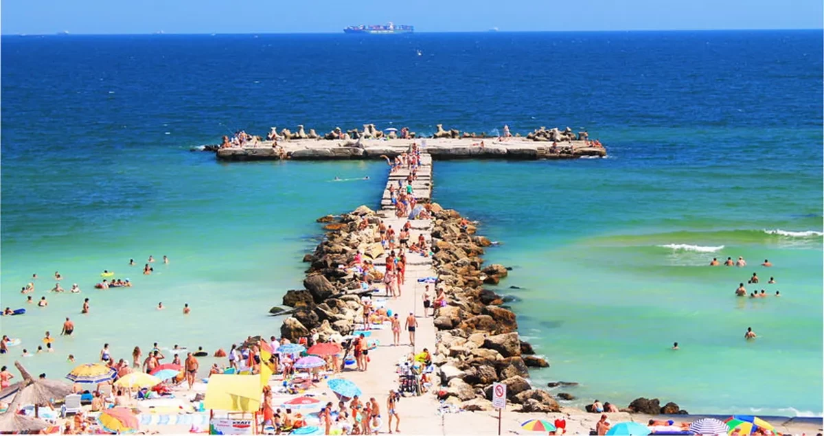 Eforie Nord – Relaxare pe plaje late și ape blânde