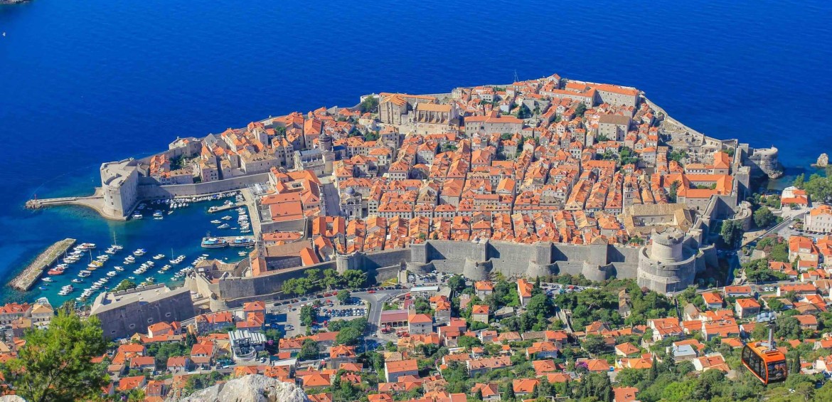 Dubrovnik – Perla Adriaticii, istorie și plaje cu vedere la cetate