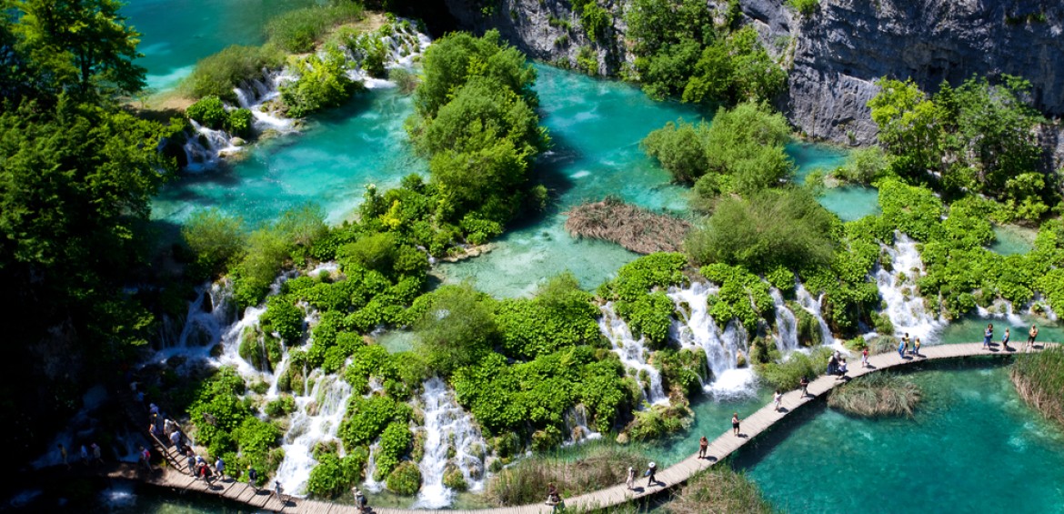 Plitvice – Natură pură, cascade și lacuri de smarald